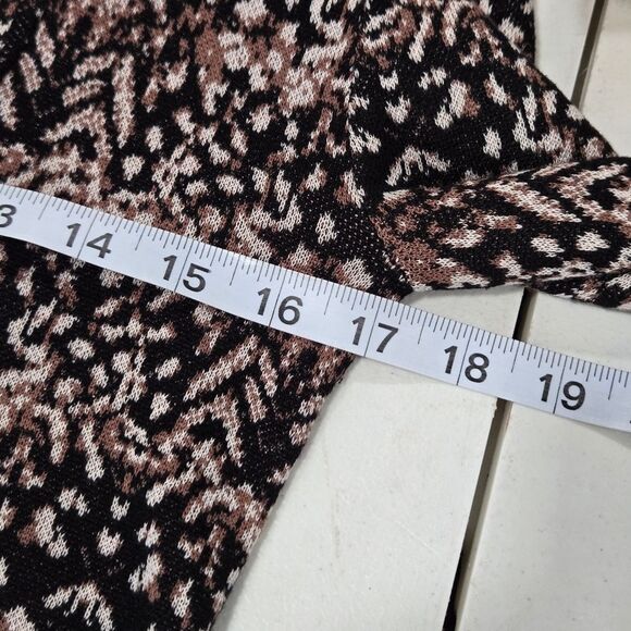 BCBGMaxazria Black and Tan Patterned Sweater Jacket - Picture 7 of 9